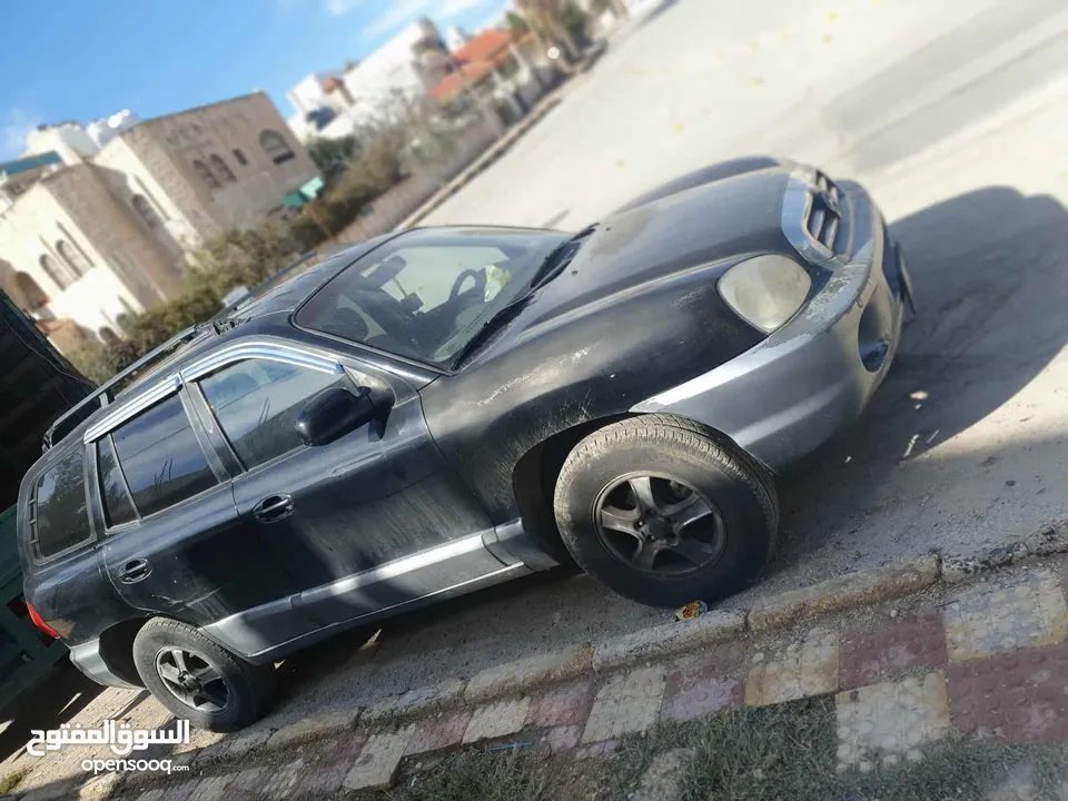 هونداي سانتافيه 2002 اسود للبيع