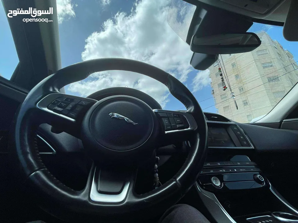 جاكوار للبيع ( حرق سعر بسبب السفر )