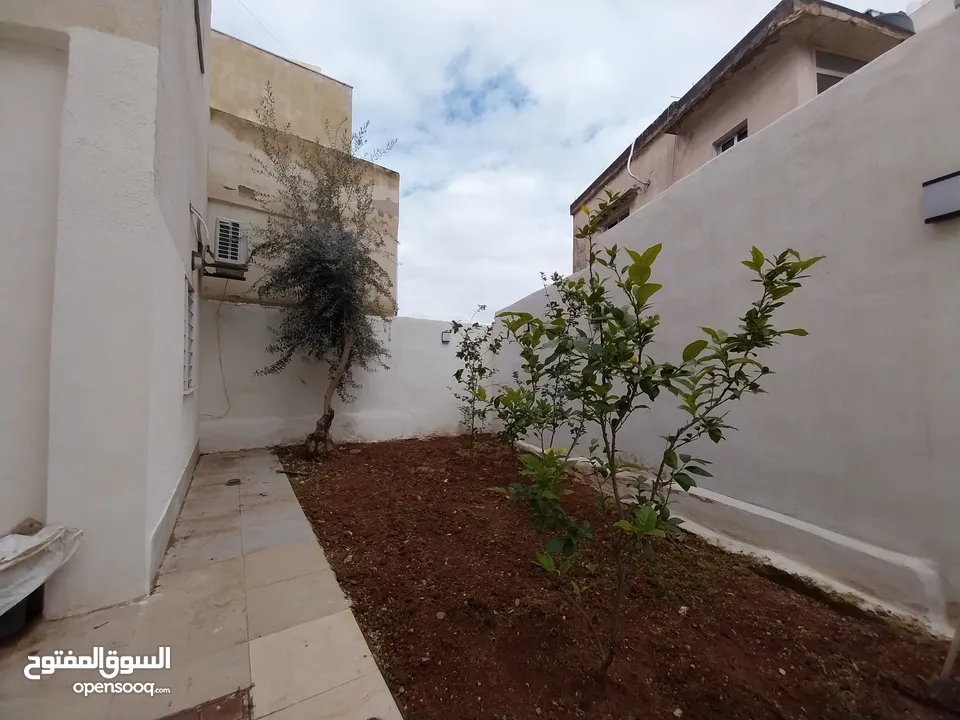 Apartment for rent in al webdieh  ( Property 36470 )-174821765