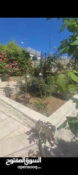 بيت مستقل للبيع