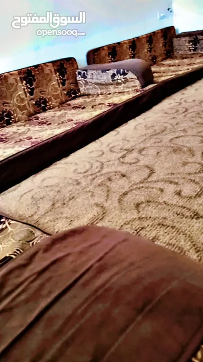 مركيت عدد اثنين للبيع بداع السفر