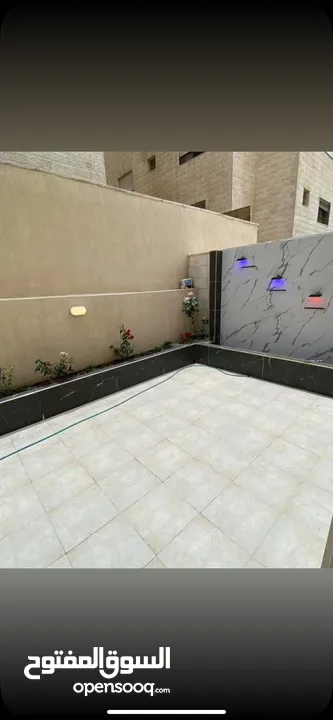 شقه دوبلكس ارضي مع تسويه بسعر مميز في الياسمين