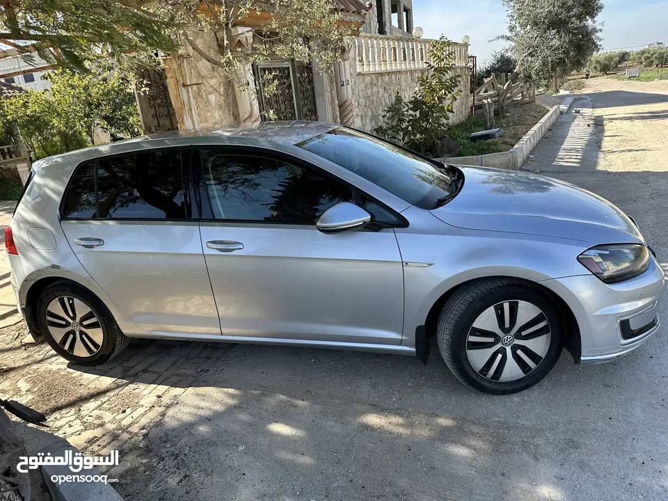 E-golf premium 2015  فولكس فاجن اي جولف بريميوم الماني 2015