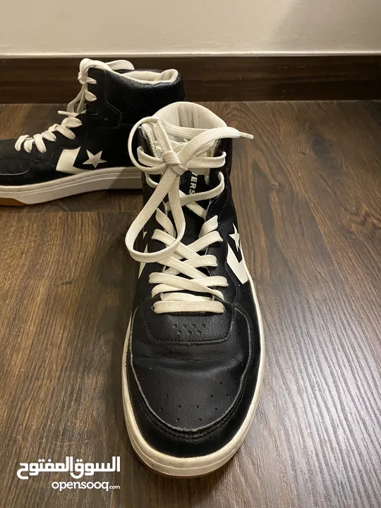 HiTop Converse Shoes Black