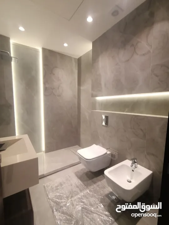 شقة غير مفروشة للايجار في الدوار الرابع ( Property 38212 )-174960153