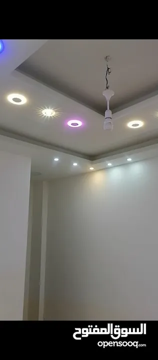 شقف للبيع من المالك مباشره تشطيب سوبر ديلوكس مطبخ امريكي خشب جاهر