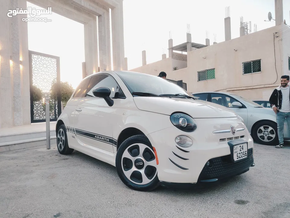 Fiat 500e bacig sport فيات كهربائية بالكامل سبورت بكج