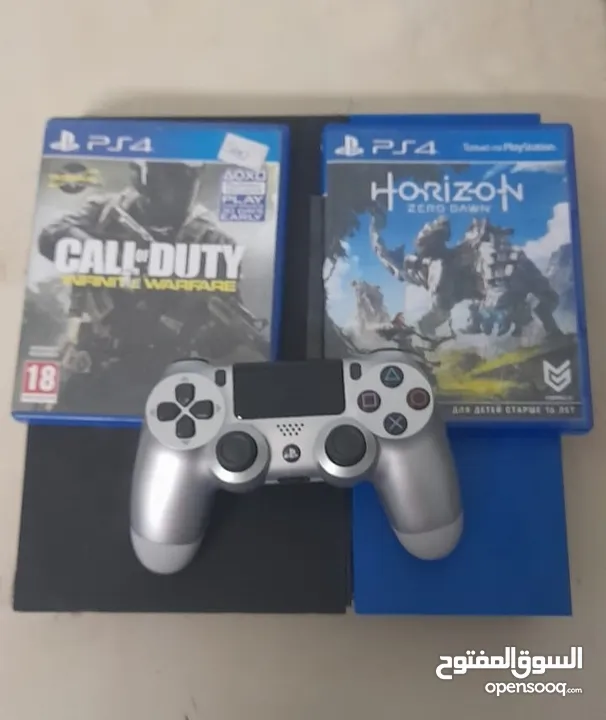 (jaílbreak) Barely used playstation 4 - بلاستيشن 4 شبه جديد