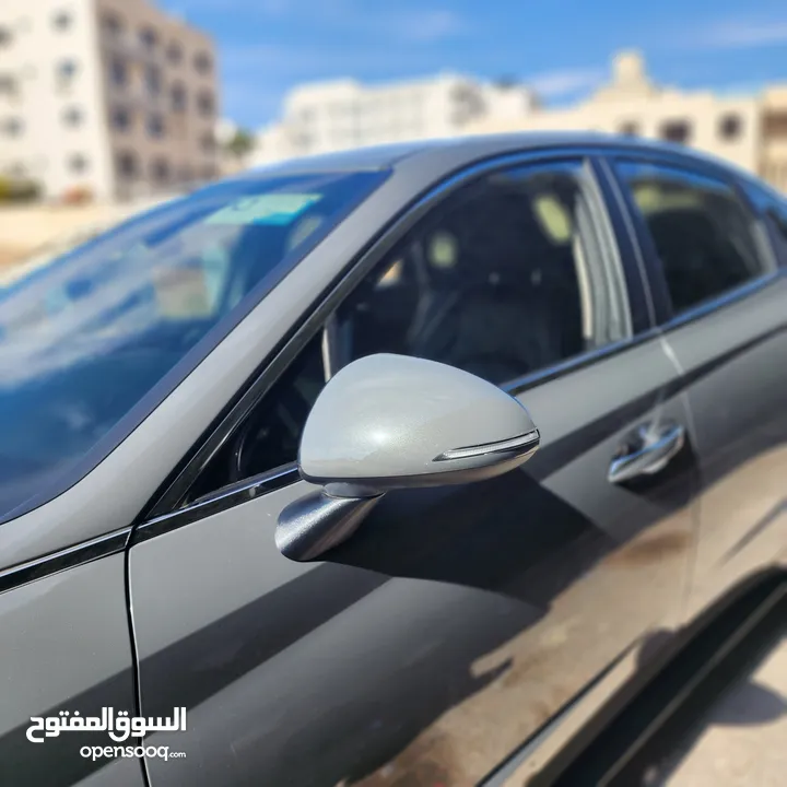 هيونداي سوناتا 2020 وارد كوريا بحالة ممتازة للبيع بدون جمرك او مجمركة