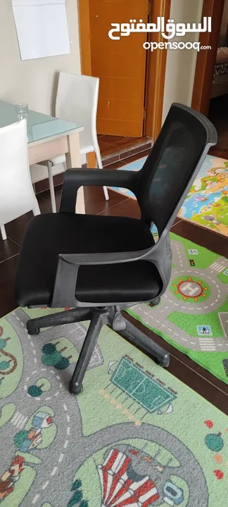 none used manager chair