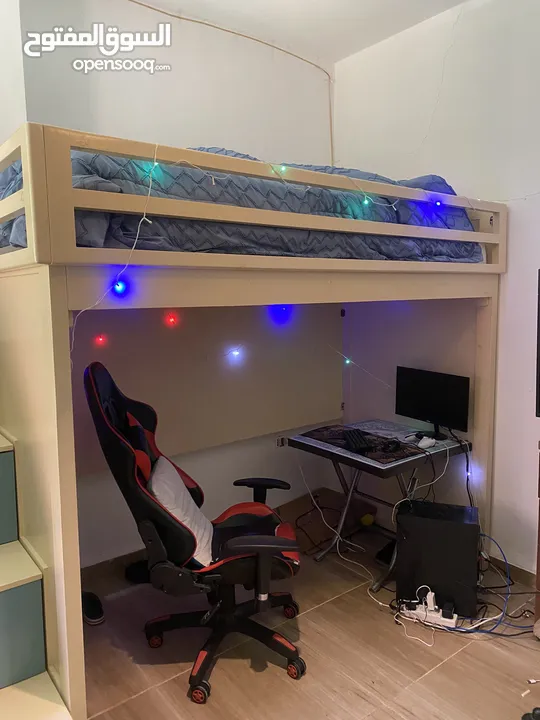 سرير طابقين