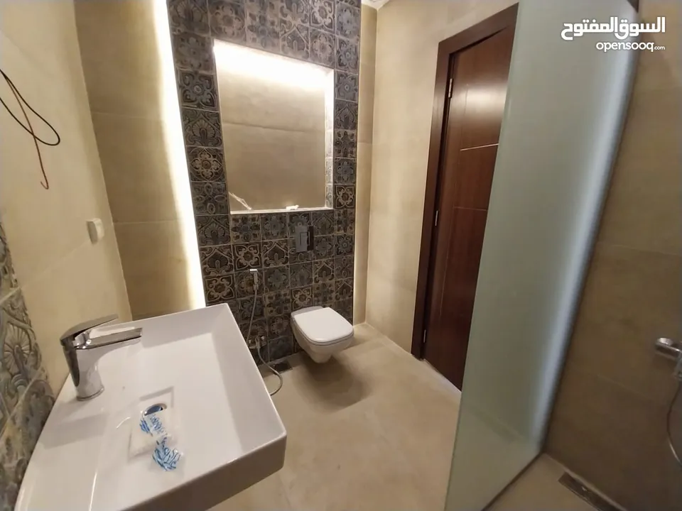 Unfurnished apartment to Rent  ( Property 38692 )-174796145
