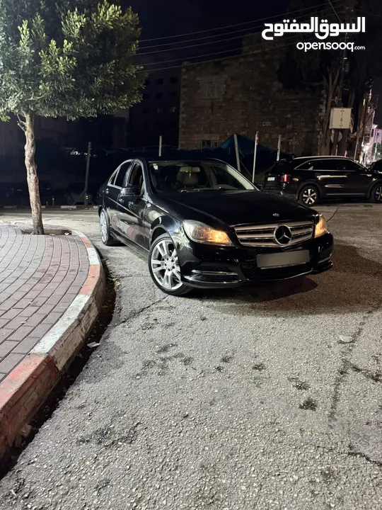 مرسيدس. C200 مع. فتحه. بويه. شركه. بسعرررررر. حرق حرق