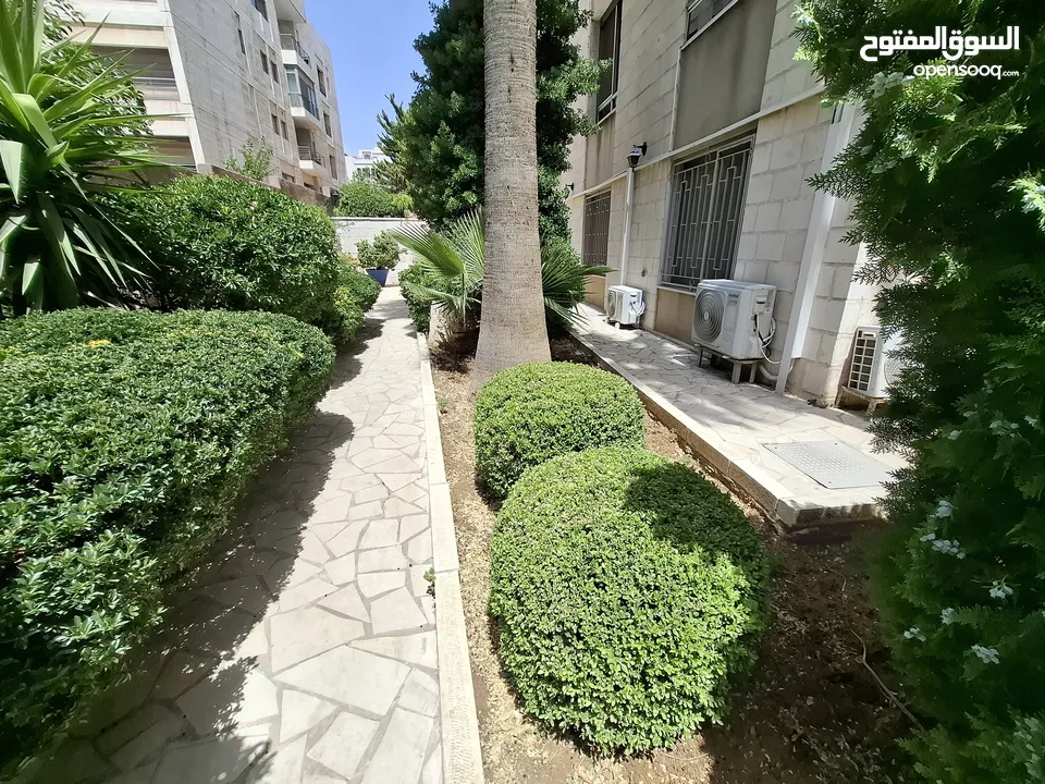 شقة غير مفروشة للإيجار  ( Property 43170 )-174836195