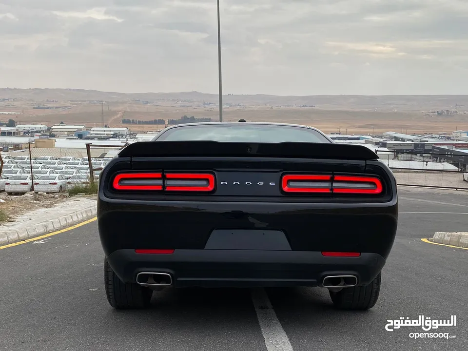 Dodge challenger 2021  فل اوبشن