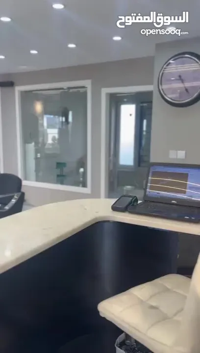 صالون ستاتي مميز بكامل اغراض