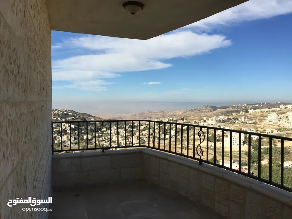 اطلالة جميلة وخلابة