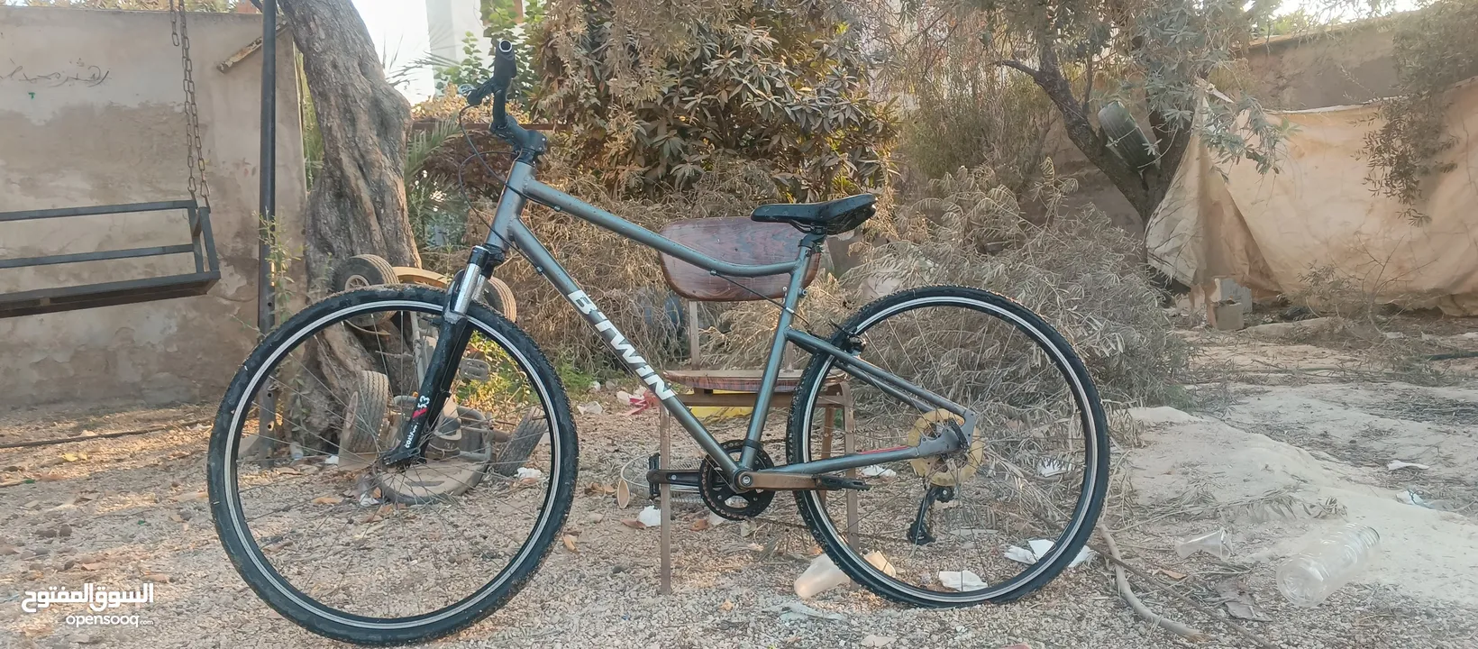 بسكليت عادي سباقات غيارات شغاله سعر﴿150﴾