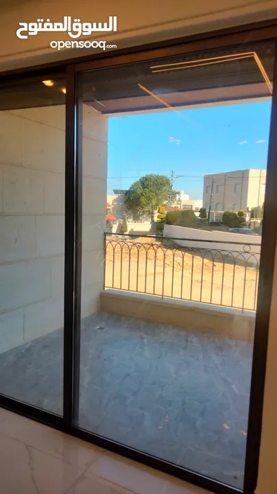 شقق مميزة جداً للبيع / الجبيهة تشطيبات سوبر ديلوكس