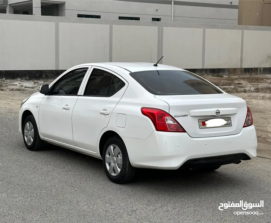 Nissan sunny 1.5 model 2020 excellent condition