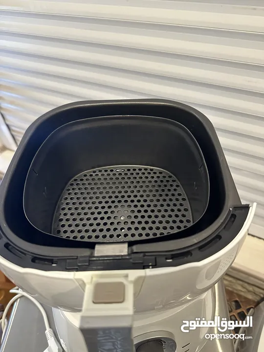 قلاية هوائية ( Air fryer ) بجودة ممتازة