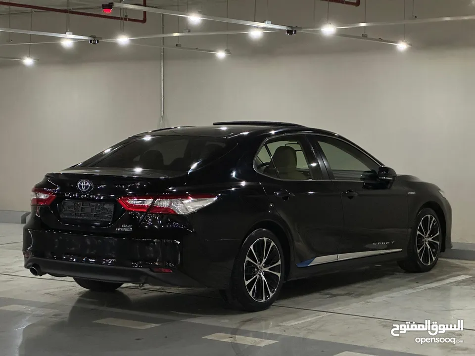 Toyota Camry 2019 Gle  بحالة الوكالة