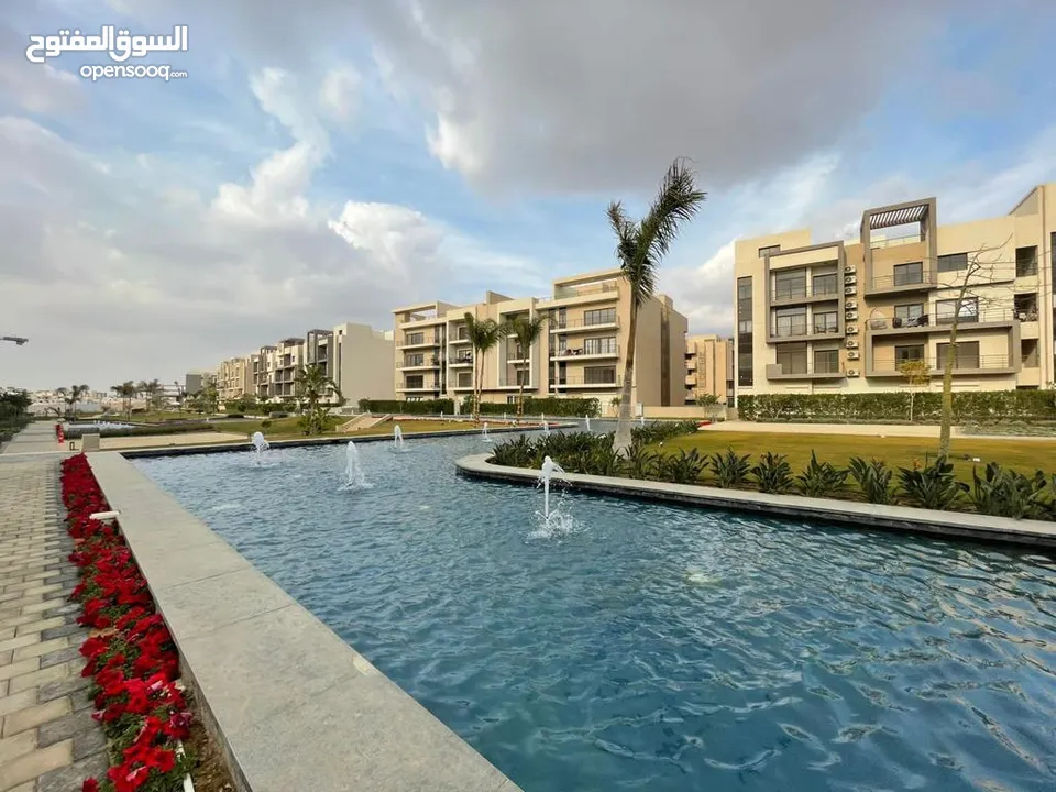 بالتقسيط على 8 سنين شقة بروف 121م مميزة  بكمبوند فيفث سكوير المراسم التجمع fifth square marasem