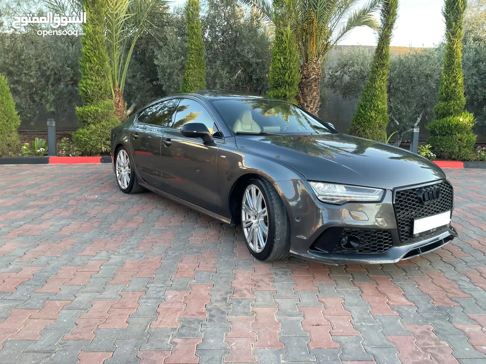 النوع : AUDI الفئة : A7 سنة الصنع : 2015 كيلو مترات : 158000 عدد المقاعد : 5 نوع الوقود : بنزين