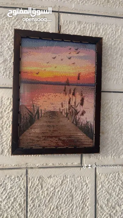 لوحات من خرز الكرستال