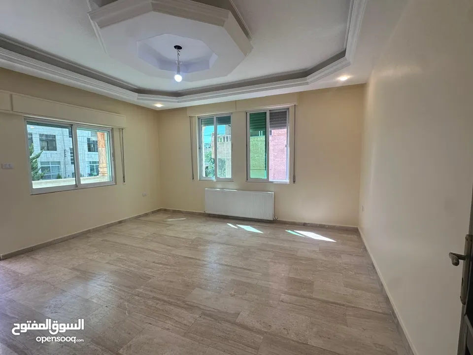 شقة غير مفروشة للايجار في الدوار السابع ( Property 38862 ) سنوي فقط