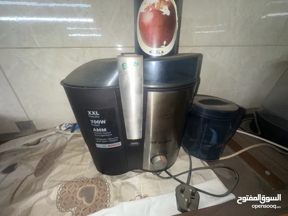 مكينة عصائر