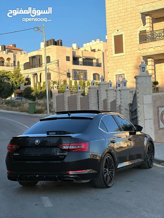 سكودا سوبيرب بنزين 4\4