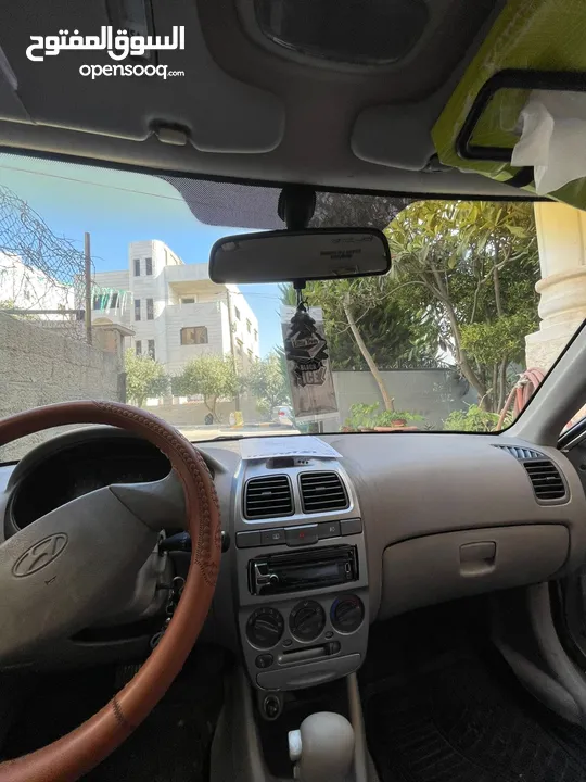 هونداي فيرنا 2001 نظيفة جدا