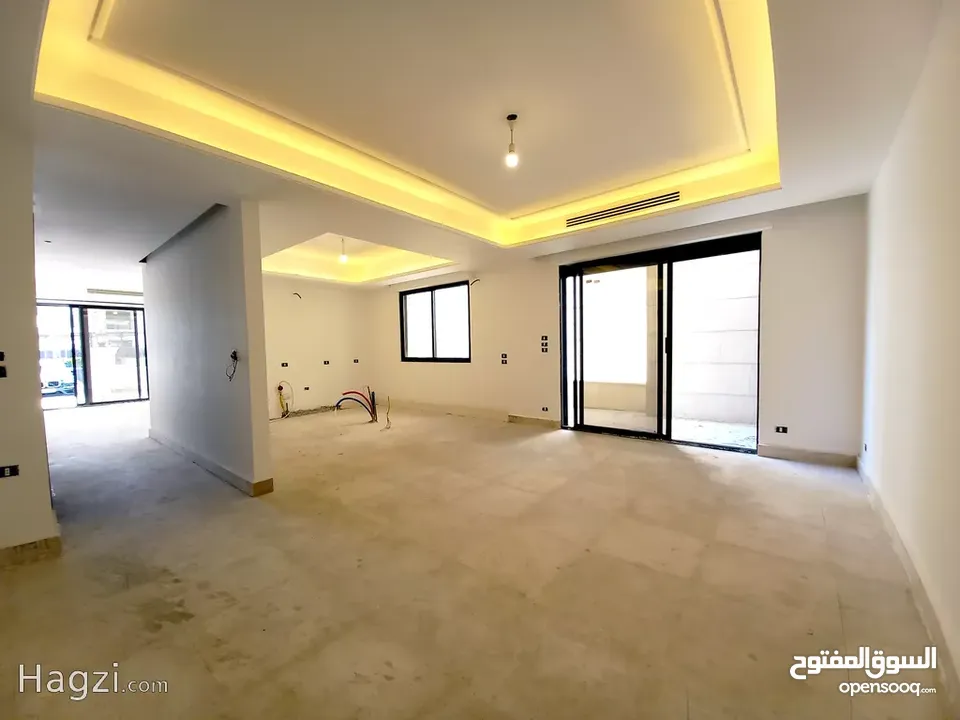 شقة للبيع في دير غبار  ( Property ID : 33402 )