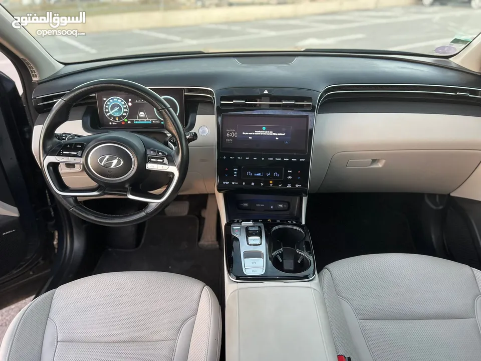 هونداي توسان/2022 Plug In فل الفل فتحة سقف بانوراما  4x4 ///271Hp   ( Haybrid) 1600cc