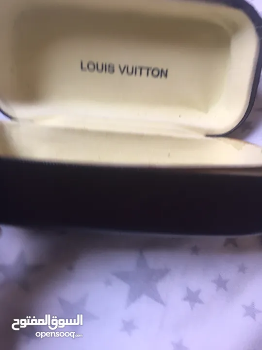 Vintage Louis Vuitton sunglasses original one in excellent condition like new with cover