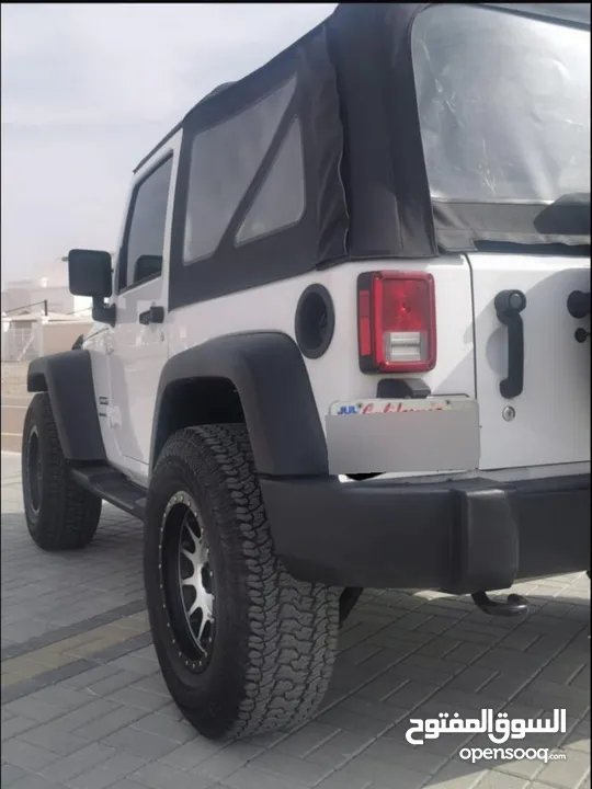 Jeep Wrangler JK Sport 2018 - Low mileage  35,100 KMS - LOWEST PRICE -  ارخص سيارة السوق بممشى اقل