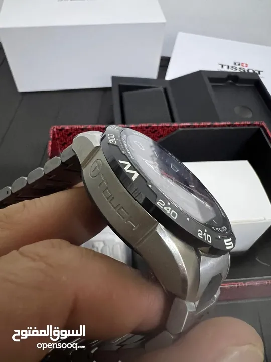 ساعة Tissot T-Touch Connect Solar تيتانيوم بحال الجديد