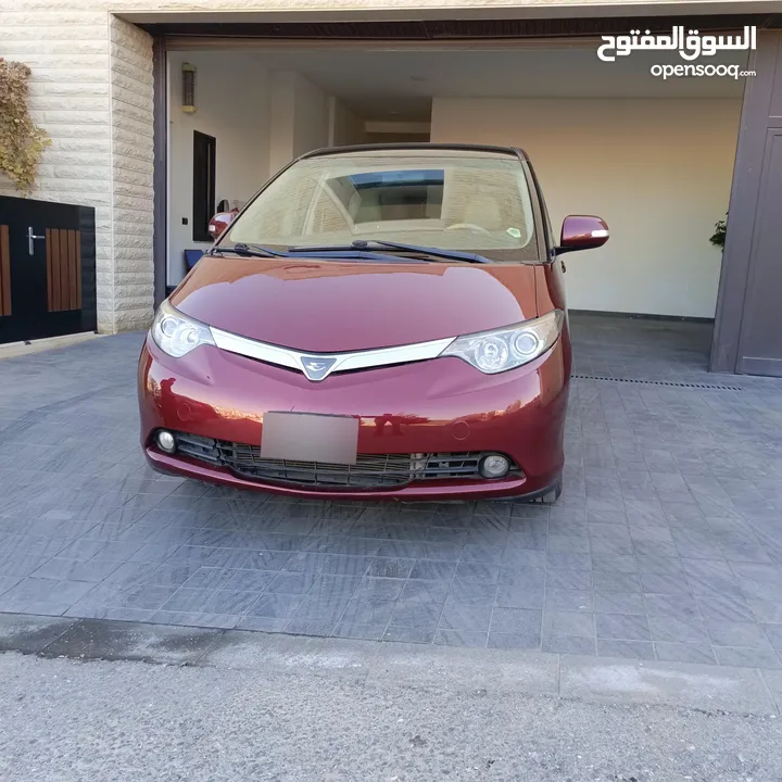 تويوتا بريفيا للبيع