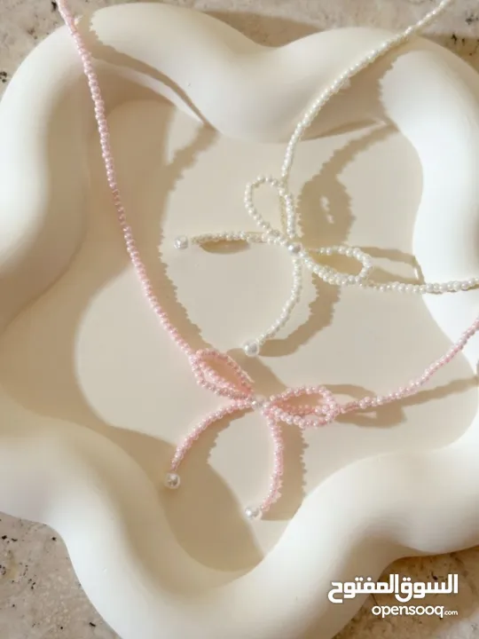 اعلان عن اكسسوارات مميزة hand made لمعرفة سعر كل قطعة واحدة تواصل على الرقم