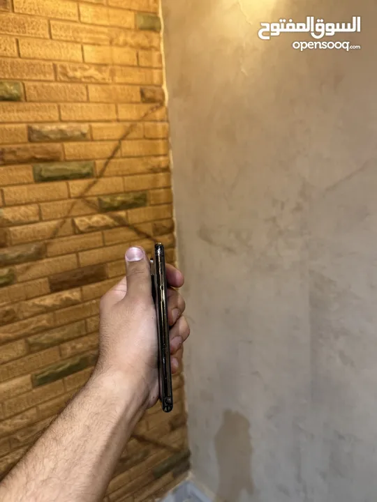 آيفون  x  البيع