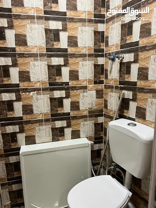 مكتبين جنب بعض 53 م و 61م