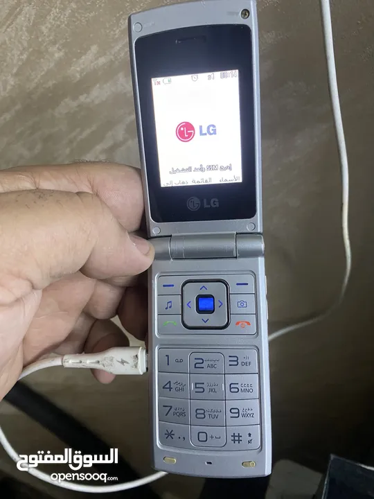 هواتف LG عدد 2 بحال الوكاله