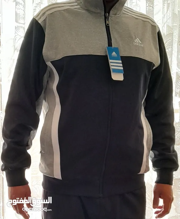 بدلة رياضة اديداس (adidas)