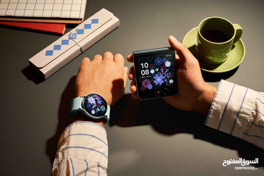 Galaxy Z Flip5+ Samsung Galaxy Watch5