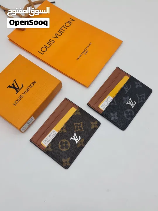 بوك كارتير كارد هولدر محفضه من ماركة كارتير وديور ماستر كوالتي جوده عاليه جدا مع جميع المرفقات.