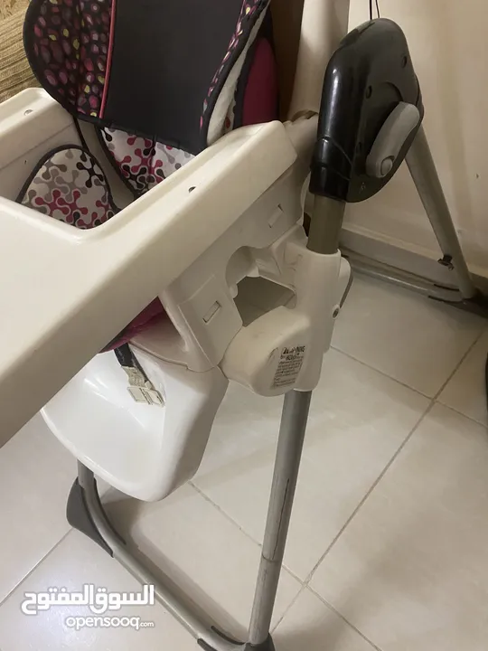 كرسي طعام أطفال