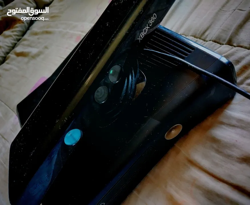 اكس بوكس 360 للبيع مستعمله دون ادين مع كاميره