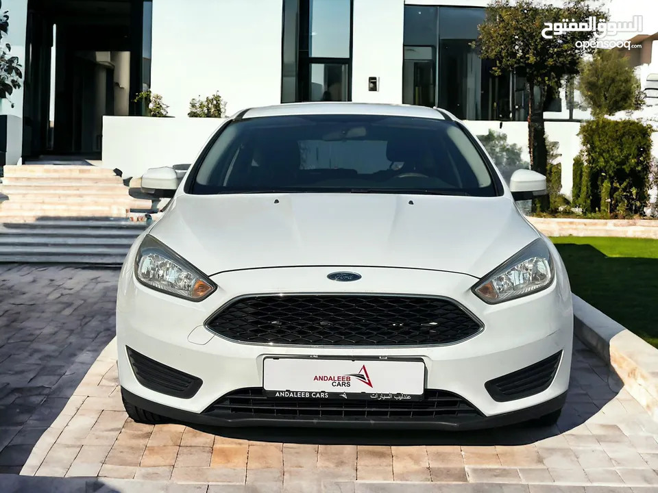 AED 320 PM  FORD FOCUS   MINT CONDITION  2015  GCC  0% DOWNPAYMENT