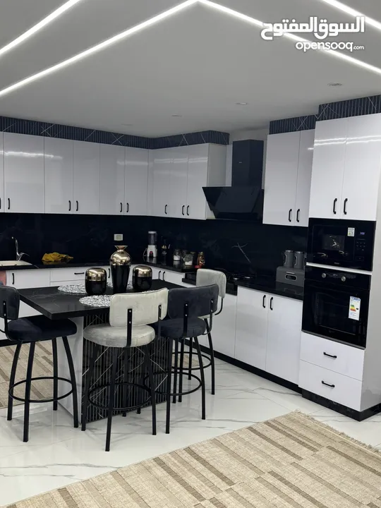 شقة للبيع بيتونيا دوار الفواكة نصف كاش ونصف شيكات لغاية 50 شهر فقط